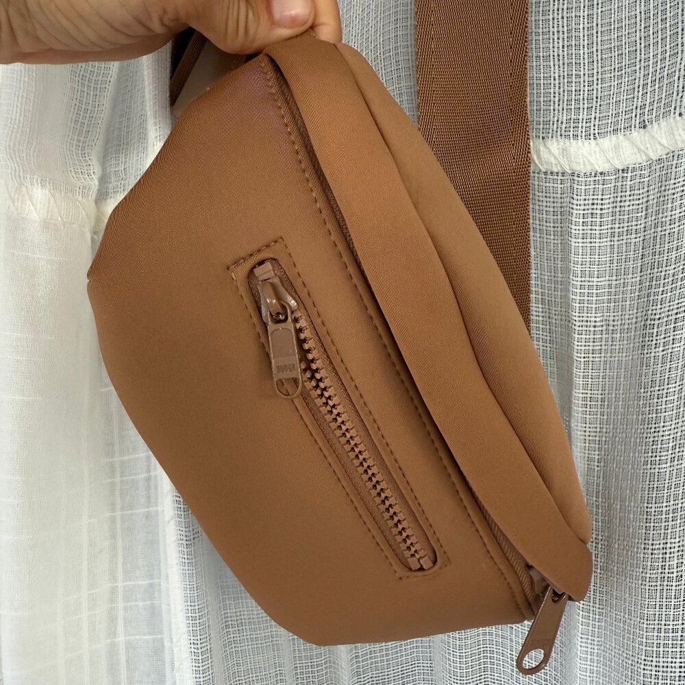 DAGNE DOVER Tan/Brown Belt Bag